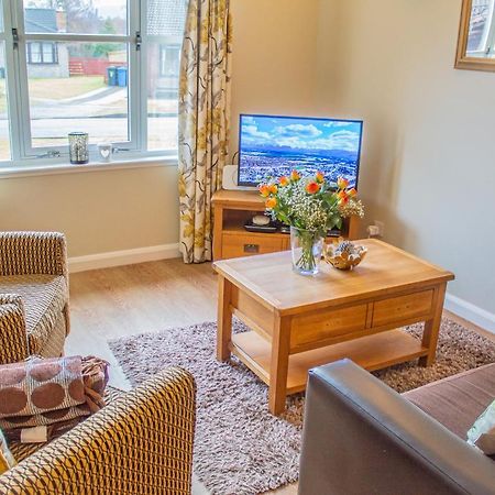 Pine Marten Cottage - Aviemore Ngoại thất bức ảnh